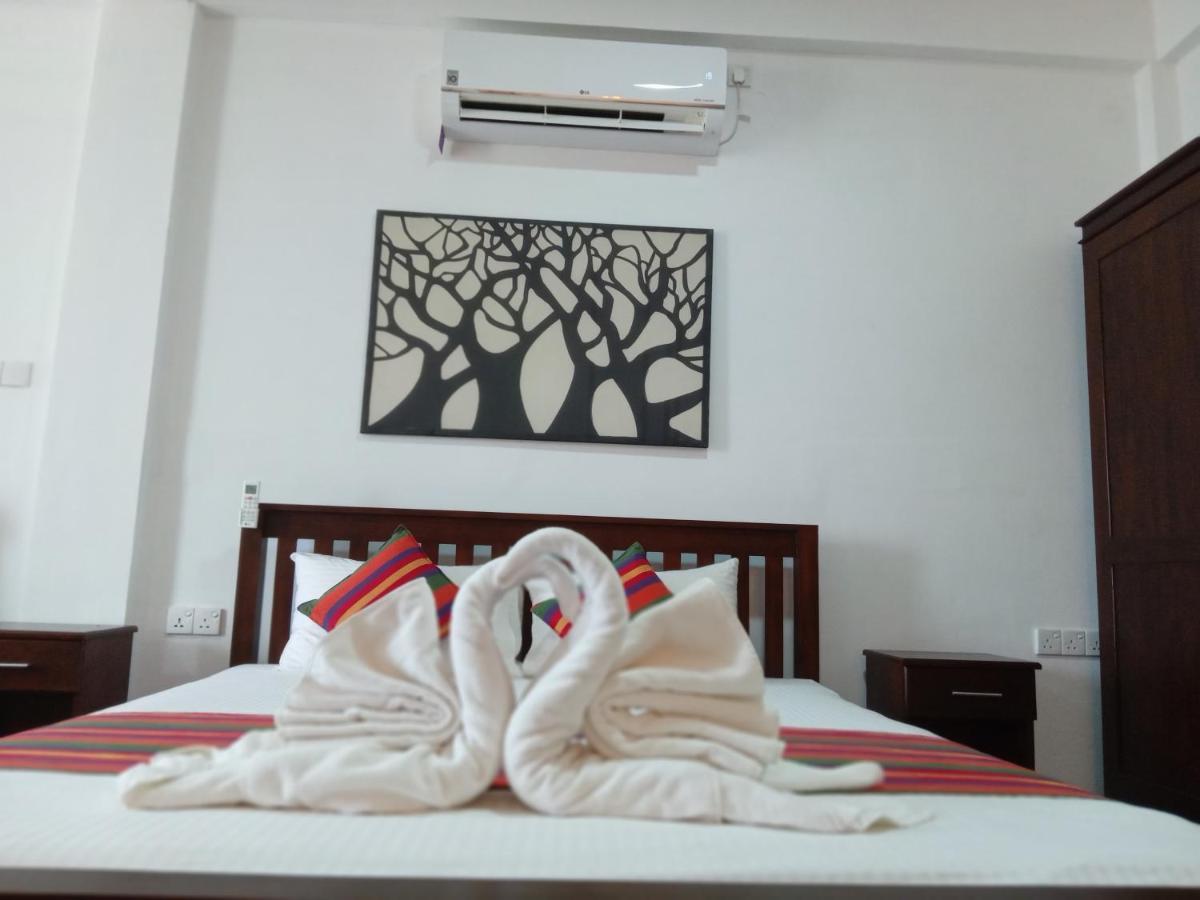 Elephant Park Family Bungalow 우다왈라웨 외부 사진