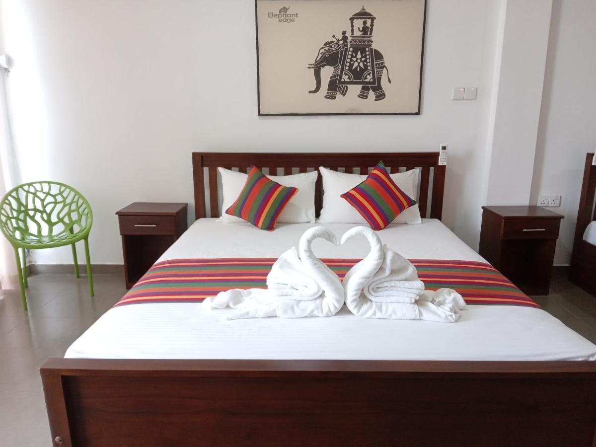 Elephant Park Family Bungalow 우다왈라웨 외부 사진